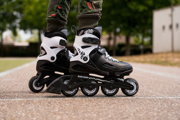 Ковзани роликові Rollerblade FURY black/white