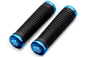 Ручки керма Reverse REVERSE GRIP TAPER 34 TO 30MM TAPERED black/blue